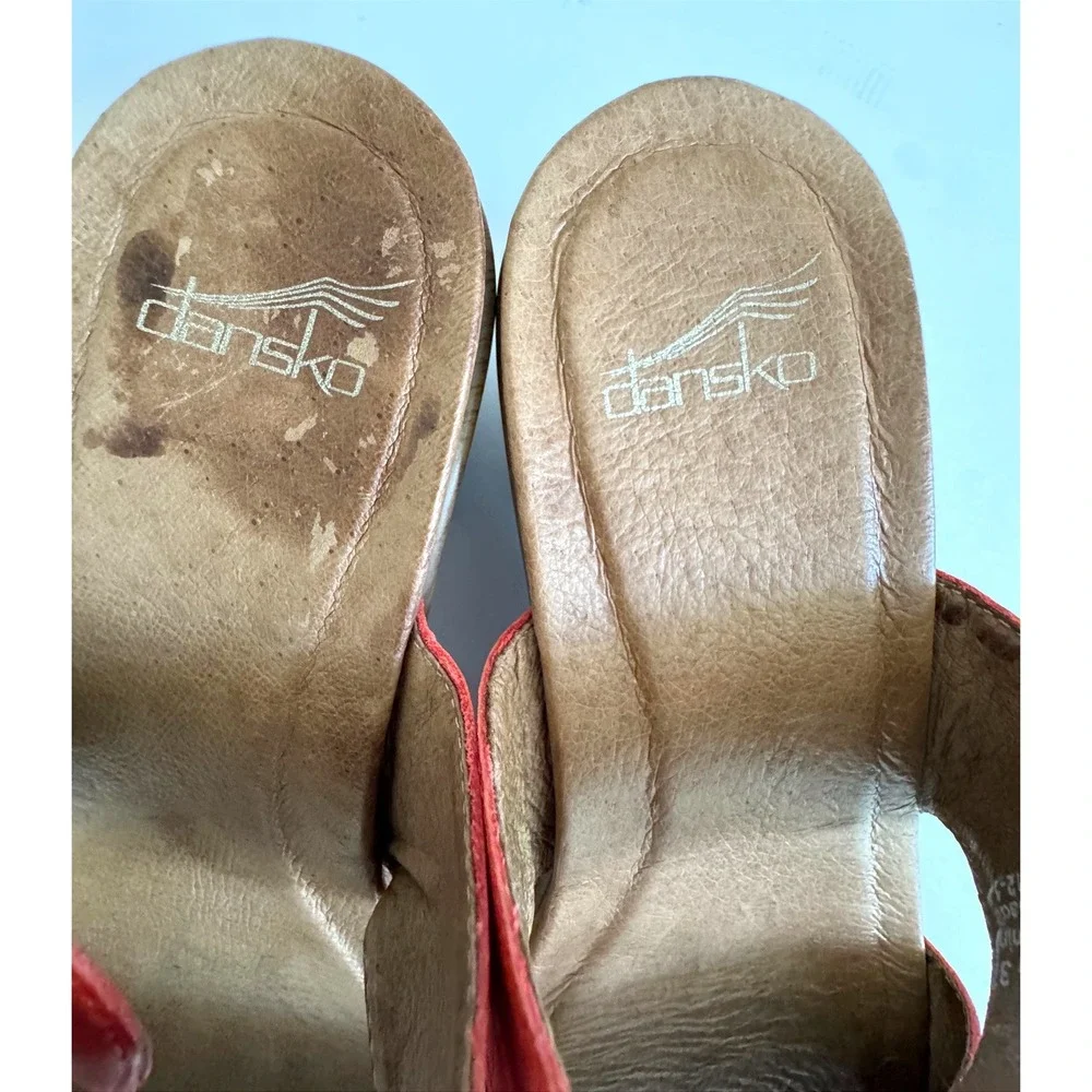 Dansko Jessie Coral Red Leather Clog Sandals Bohemian Chic Size EU/37